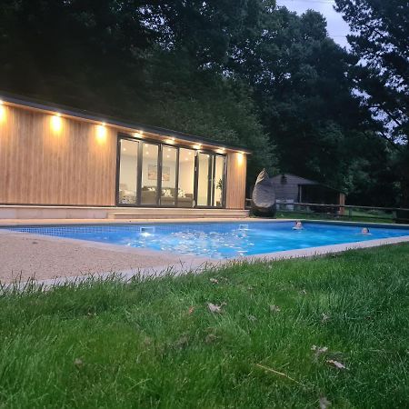 Osbornes Holiday House Near Exeter With Swimming Pool المظهر الخارجي الصورة