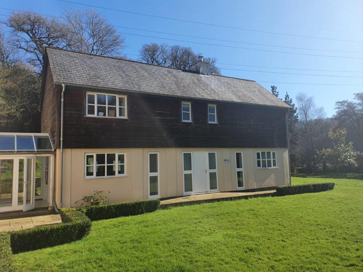 Osbornes Holiday House Near Exeter With Swimming Pool المظهر الخارجي الصورة